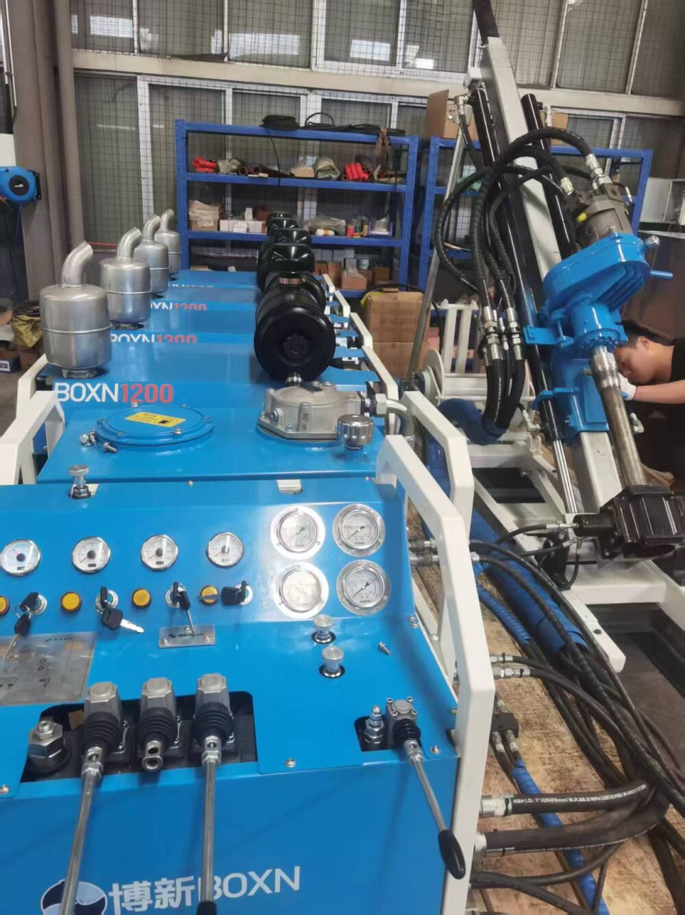 Portable Fully Hydraulic Drilling Rig HSBX1200