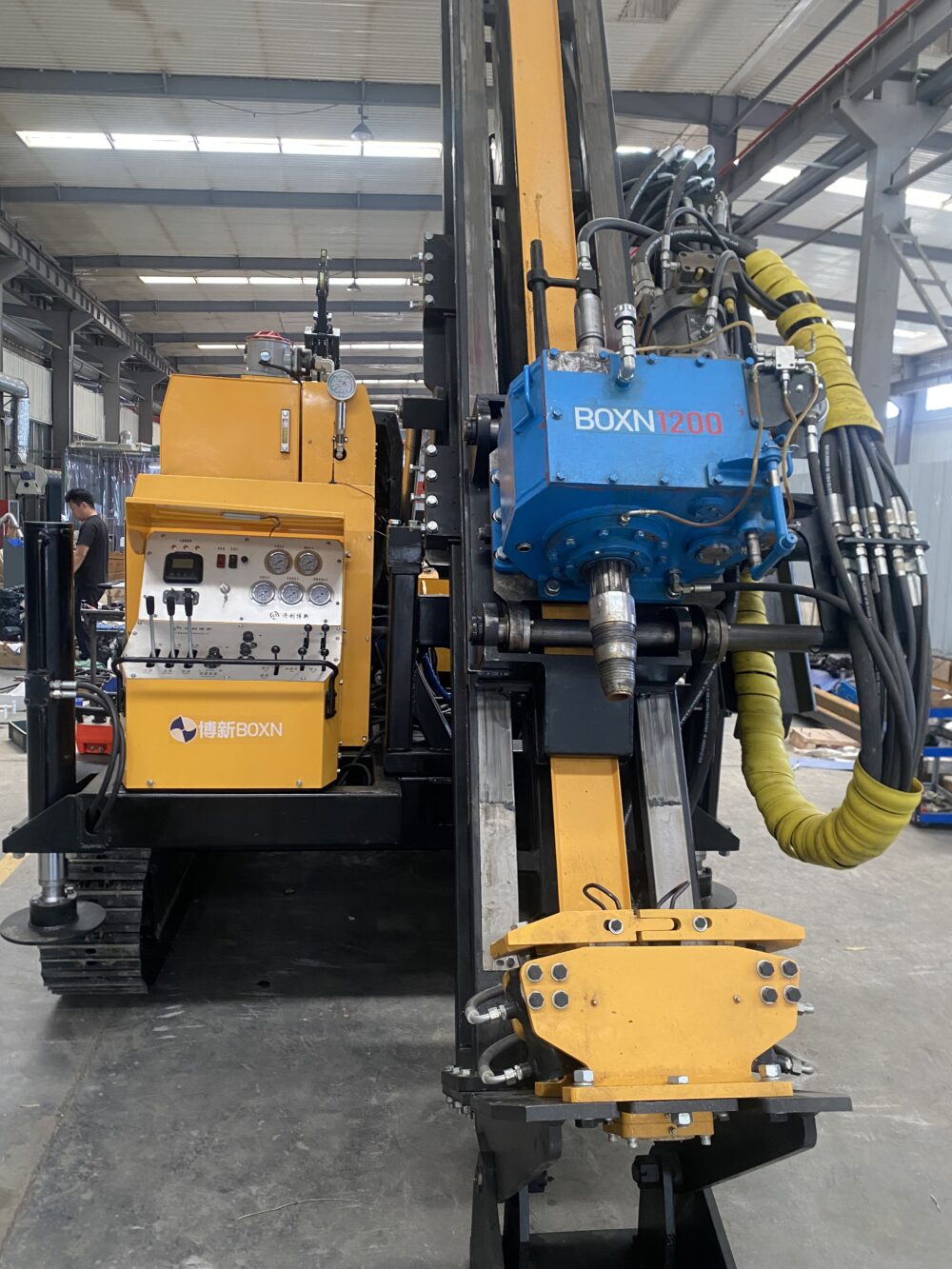 微信图片_HSBX1200 Portable Fully Hydraulic Drilling Rig HSBX1200T