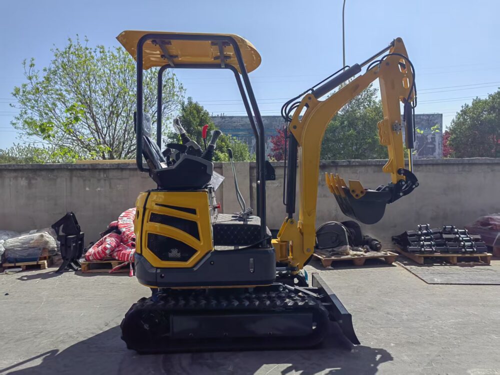 Mini Excavator HST18 Pro