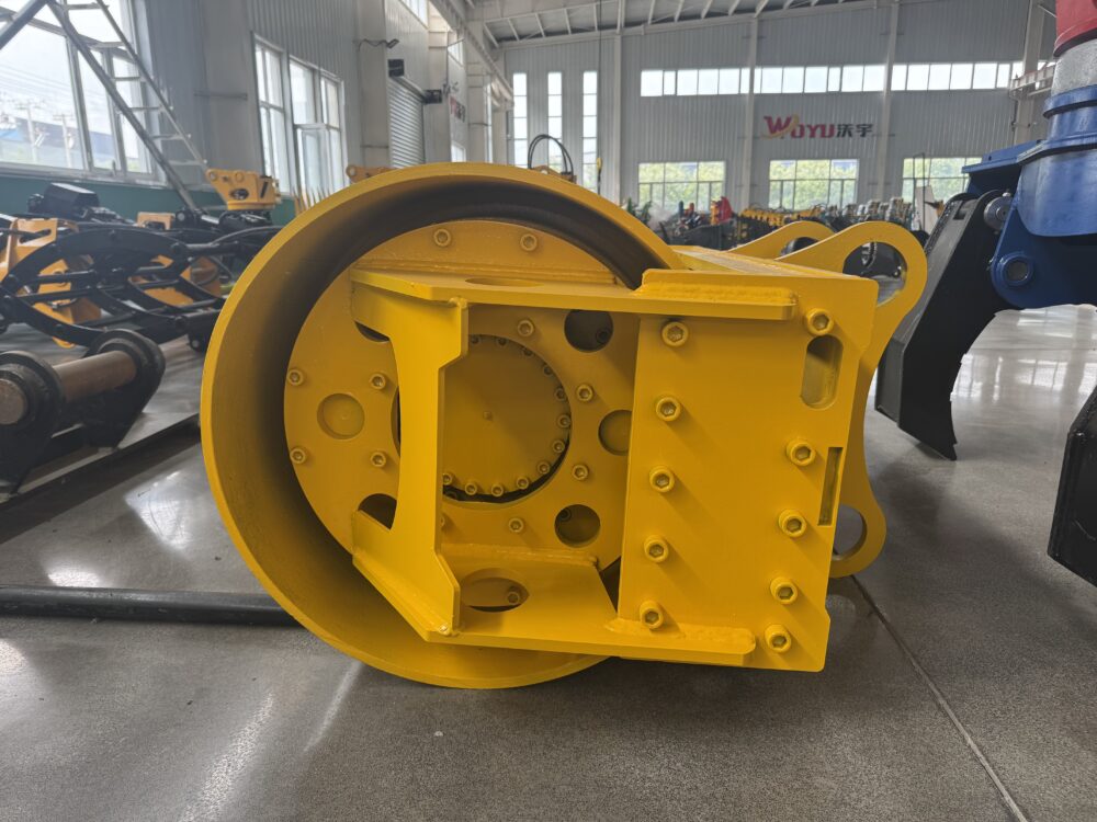 Large Excavator Attachments Drum compactor